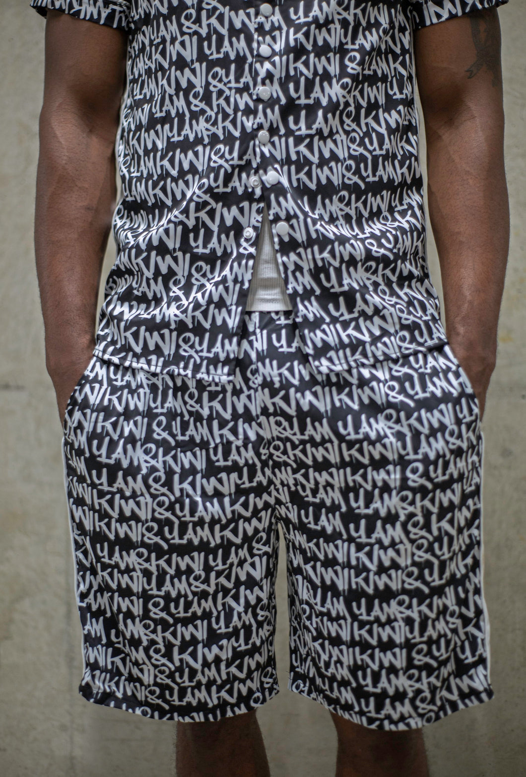 GRAFFITI SATIN SHORTS